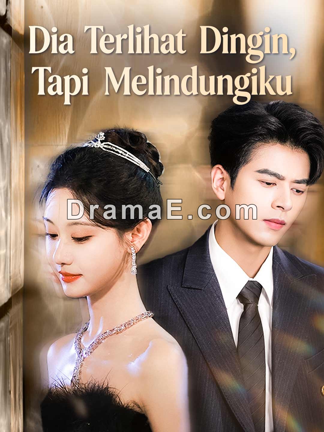 Dia Terlihat Dingin, Tapi Melindungiku